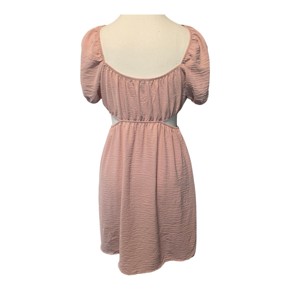 Love Tree Sundress Womens Size Small Pink Puff Sleeve Cutout Mini Coquette - Picture 3 of 11